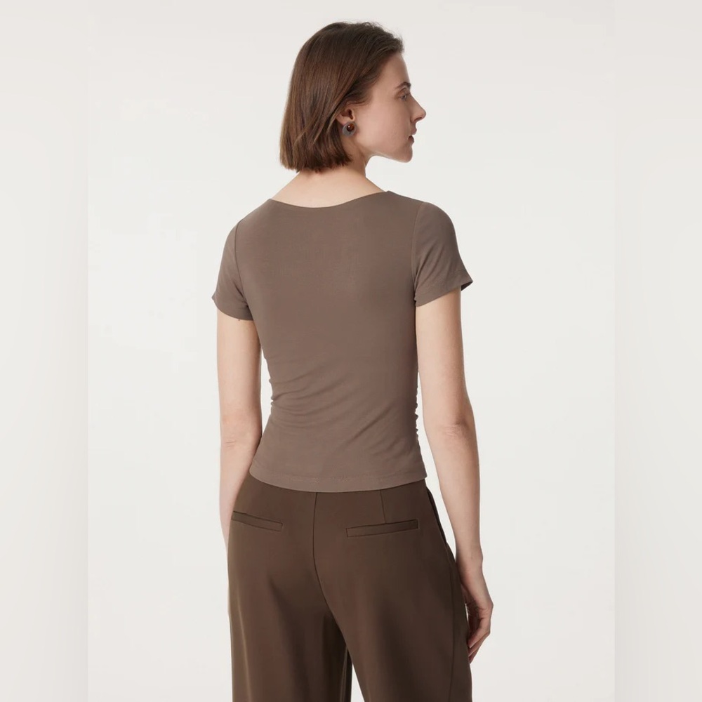 OGL V-neck Side Brami Tee NWT - Picture 5 of 10